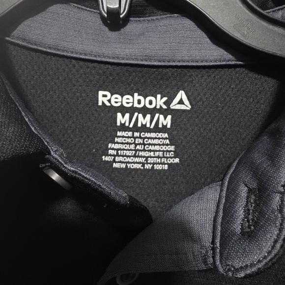Reebok Men's Polo Shirt in Classic Black - Picture 3 of 3
